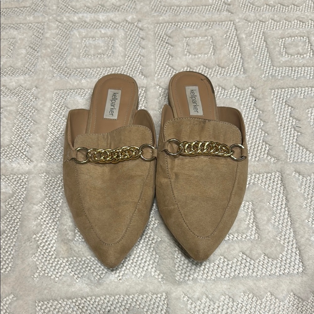 Tan Gold Mules with Elegant Chain Detail